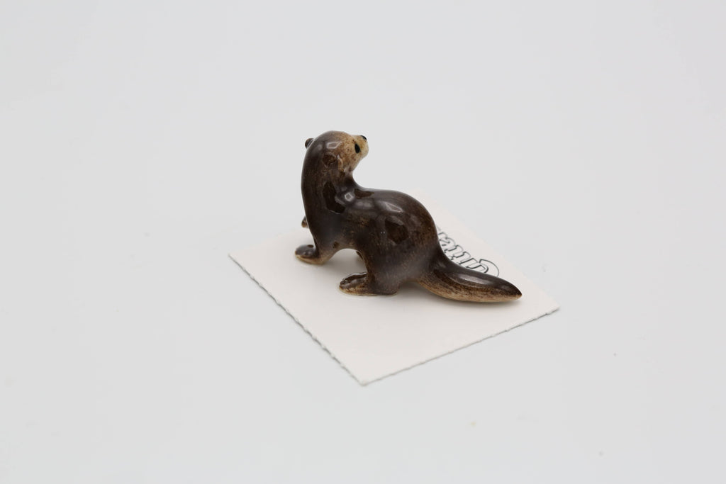 Little Critterz Glide River Otter Porcelain Miniature Giftware Little Critterz [SK]