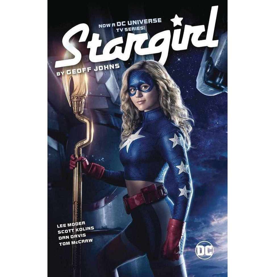 Stargirl by Geoff Johns Graphic Novels Diamond [SK]   